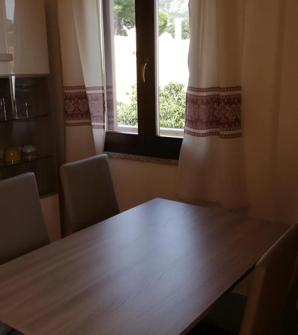 Apartment Altomare كالا غونوني