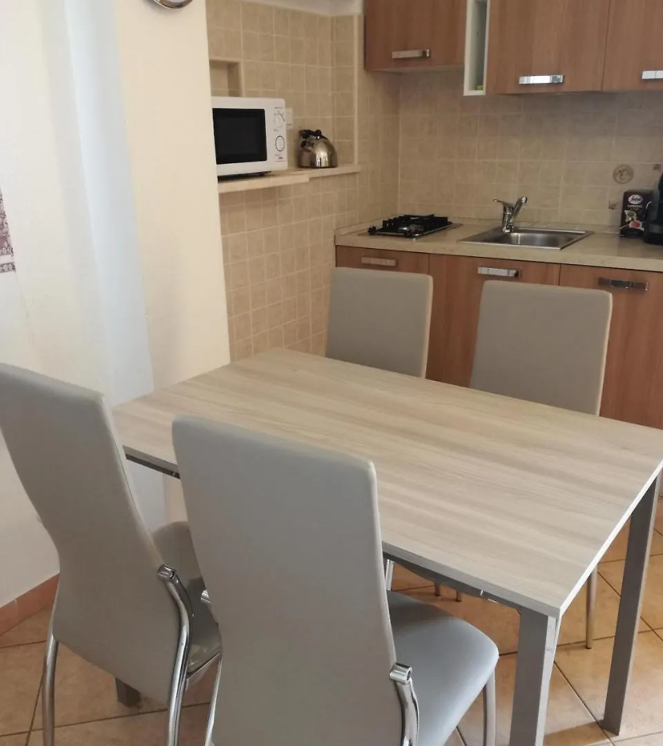 Apartment Altomare كالا غونوني 0*,  إيطاليا